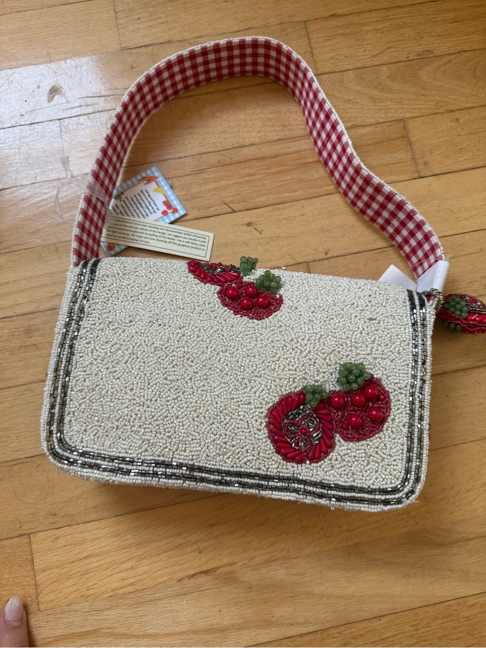 Viral Beaded Bag Tomatoes - TikTok Trend - rare find!!! - Picture 6 of 8